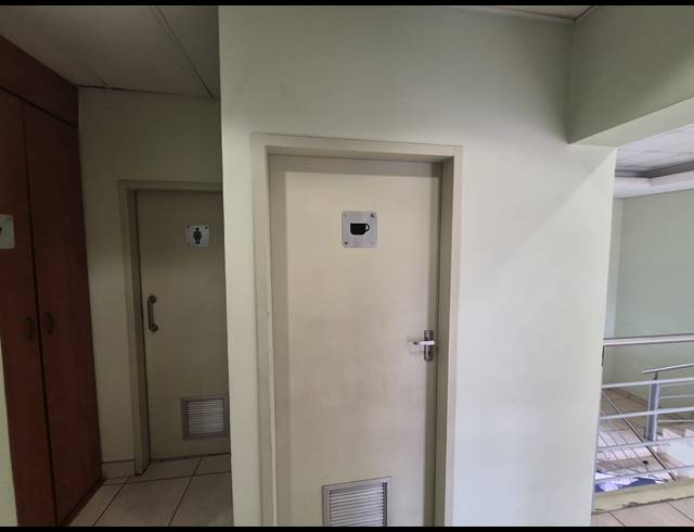 197M² OFFICE TO LET IN BEDFORDVIEW